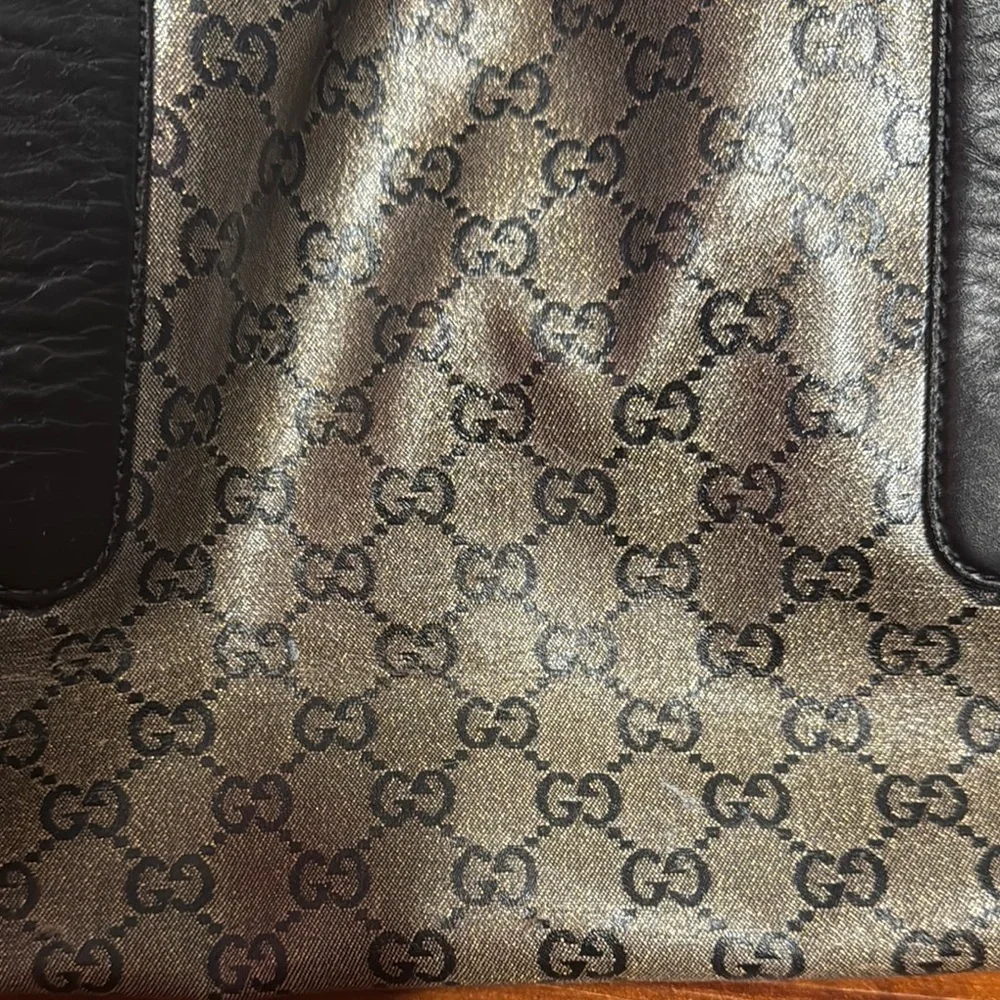 Gucci Vintage Beige & Black Monogram Tote. - Picture 14 of 14